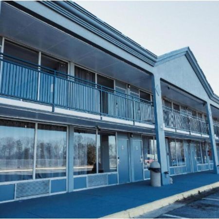 Reidsville Inn & Suites By Oyo Hwy 29 Esterno foto